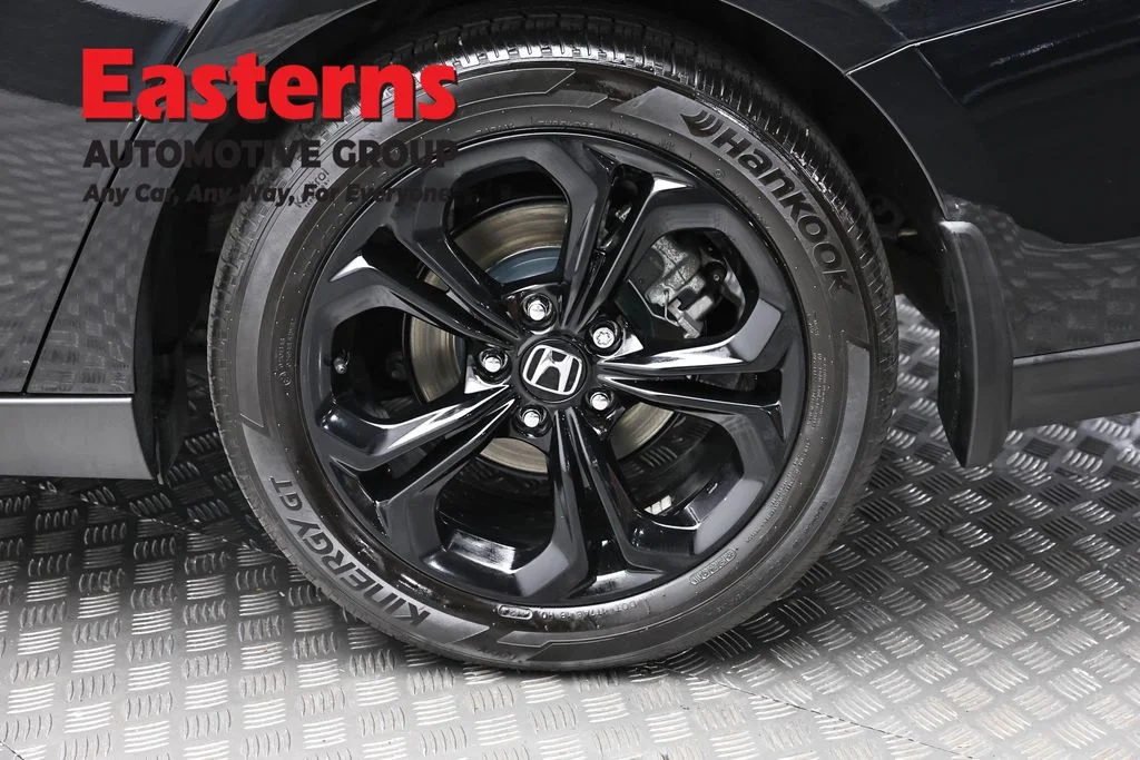 Used 2025 Black Honda SE image 8