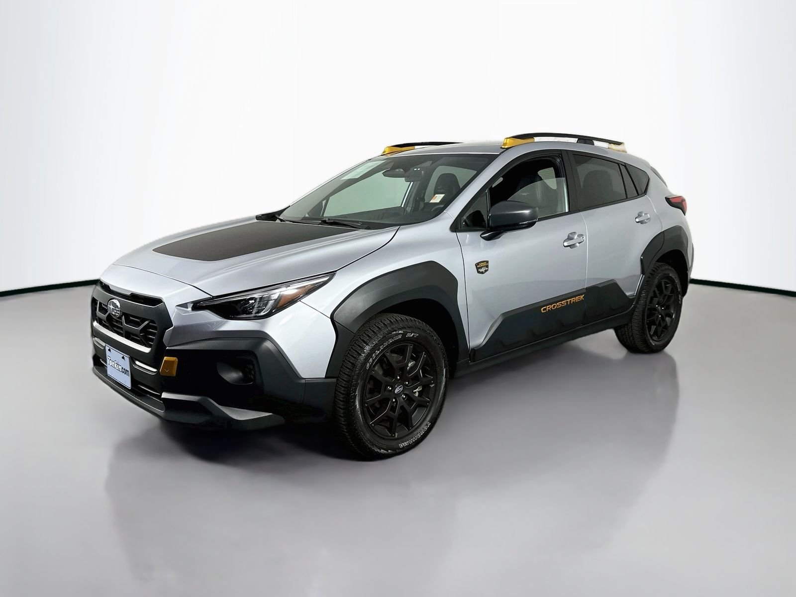 Used 2025 Ice Silver Metallic Subaru Wilderness image 4