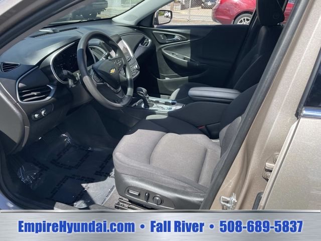 2023 Chevrolet Malibu 1LT - Photo 18