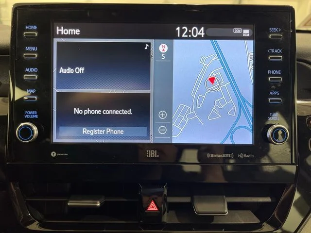 Used 2021  Toyota XLE image 15