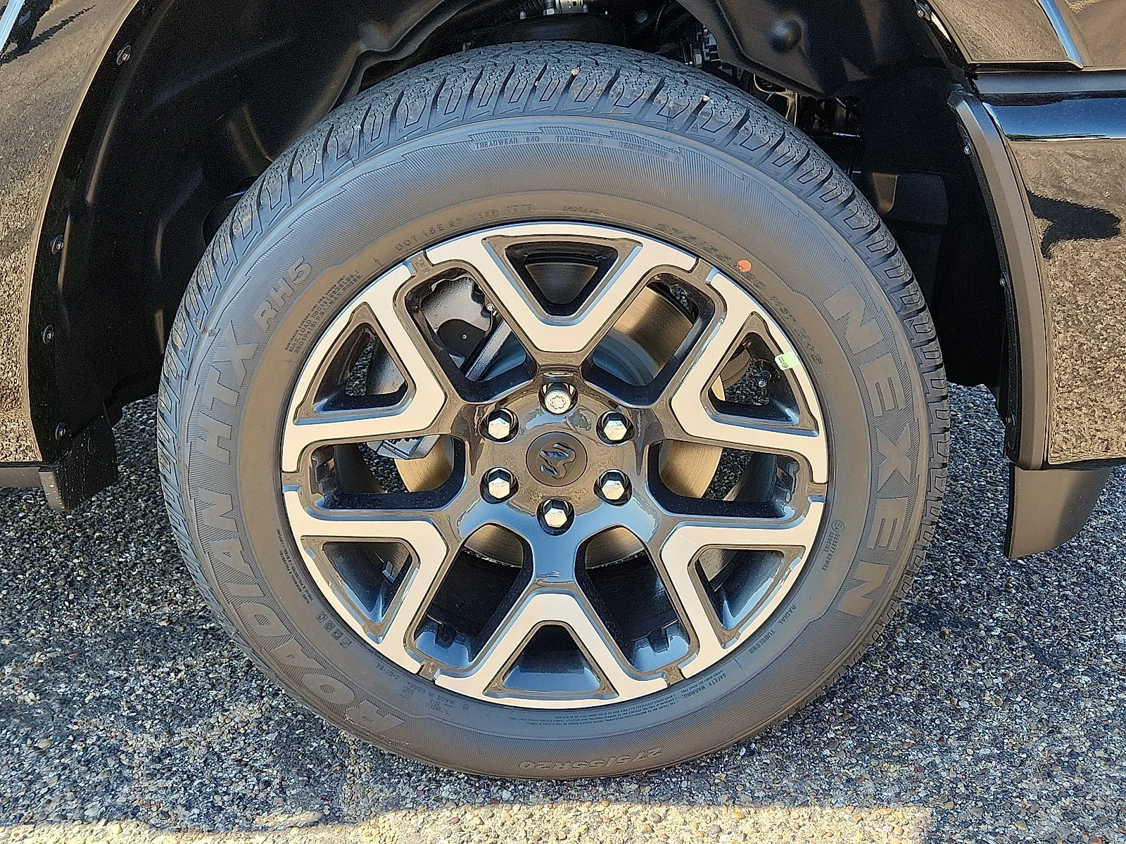 New 2026 PXJ Diamond Bla Ram LARAMIE CREW CAB 4X4 5