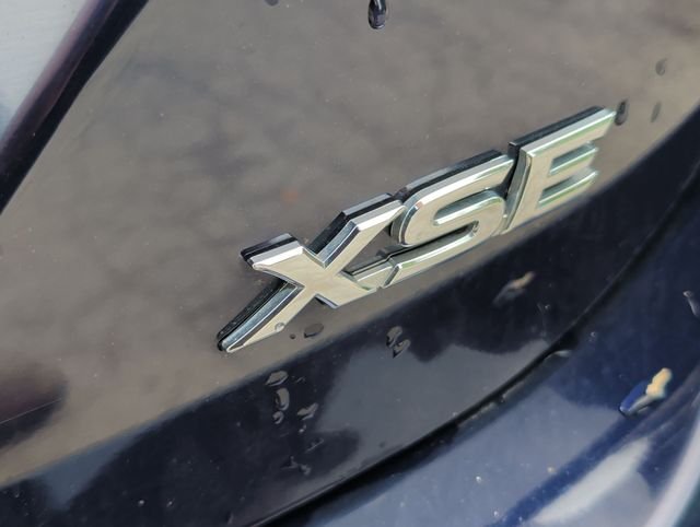 Used 2022  Toyota XSE image 33