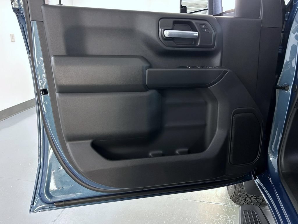 2026 Chevrolet Silverado 2500 HD Custom - Photo 9