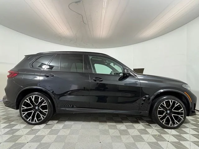 Used 2023 Black Sapphire Metallic BMW Base image 8
