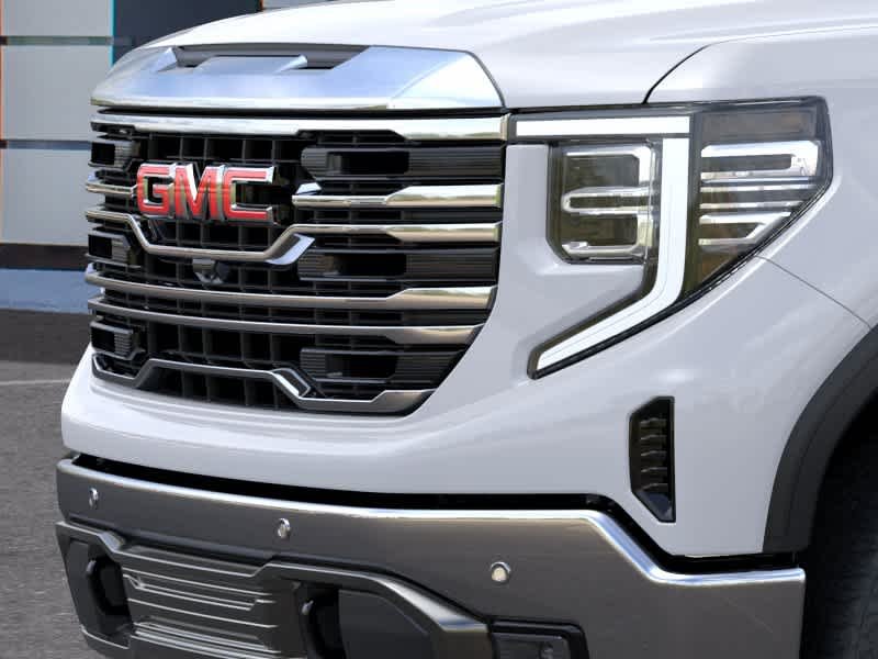 2026 GMC Sierra 1500 SLT - Photo 13