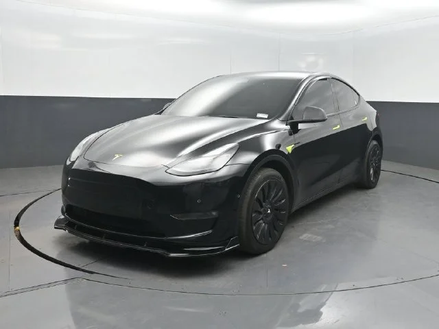 Used 2022 Tesla Model Y Long Range with VIN 7SAYGAEE2NF390880 for sale in Conyers, GA
