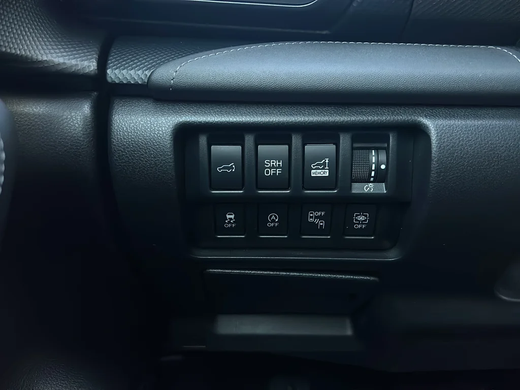 Used 2019 Dark Gray Metallic Subaru Touring image 18