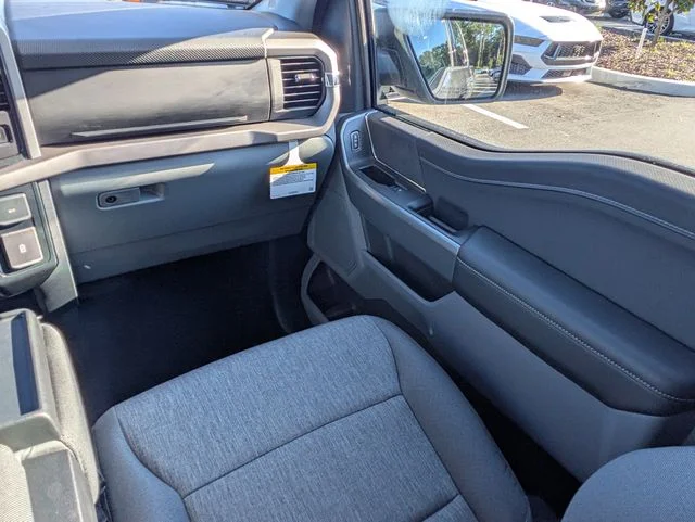 New 2026 Carbonized Gray Metallic Ford XLT image 17