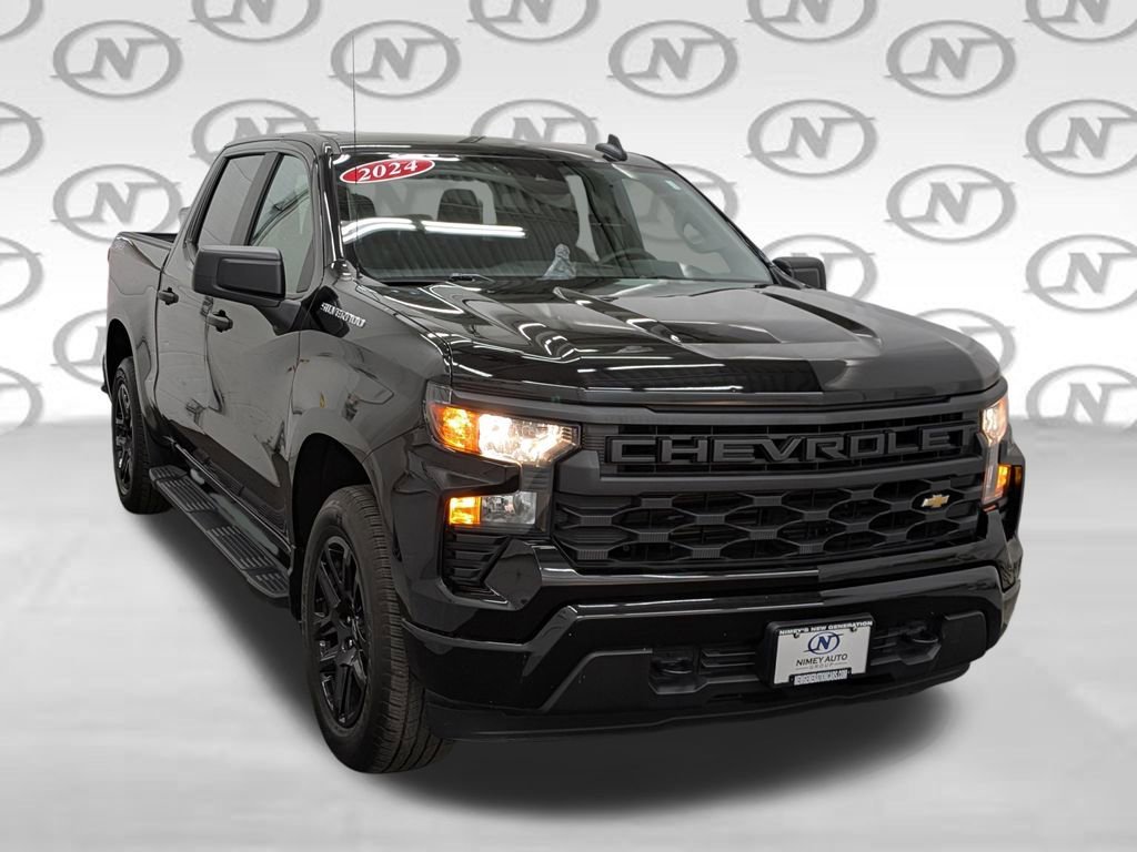 Used 2024 Black Chevrolet Custom image 15