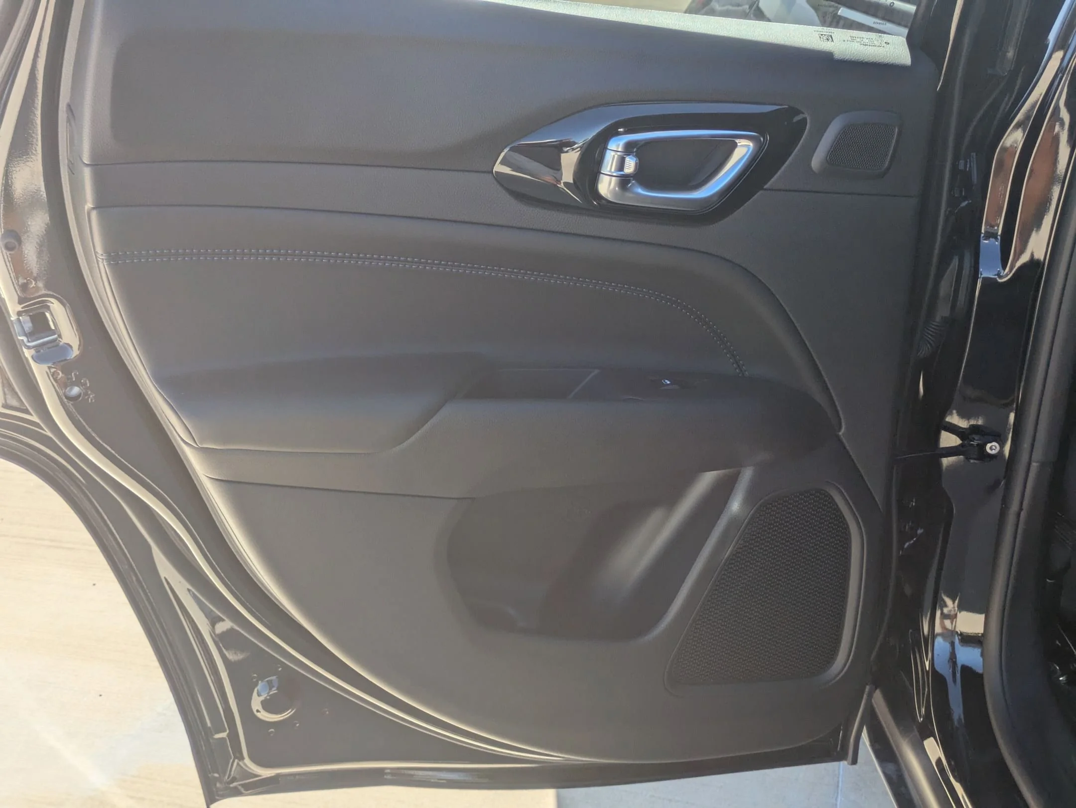 2025 Jeep Compass Limited - Photo 14
