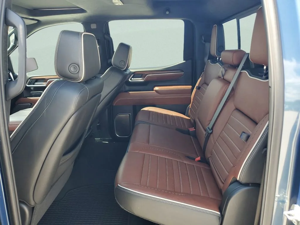 Used 2025 Downpour Metallic GMC Denali Ultimate image 10