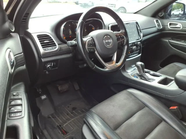Used 2020 Black Jeep Altitude image 19