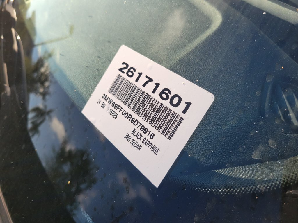 Used 2024 Black BMW 330i image 5