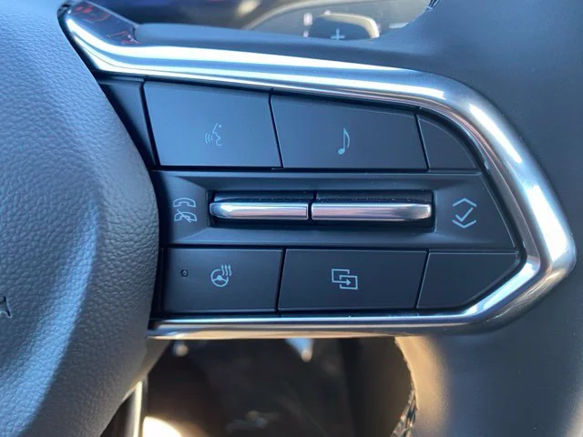 New 2027 Sterling Gray Metallic Chevrolet ACTIV image 20