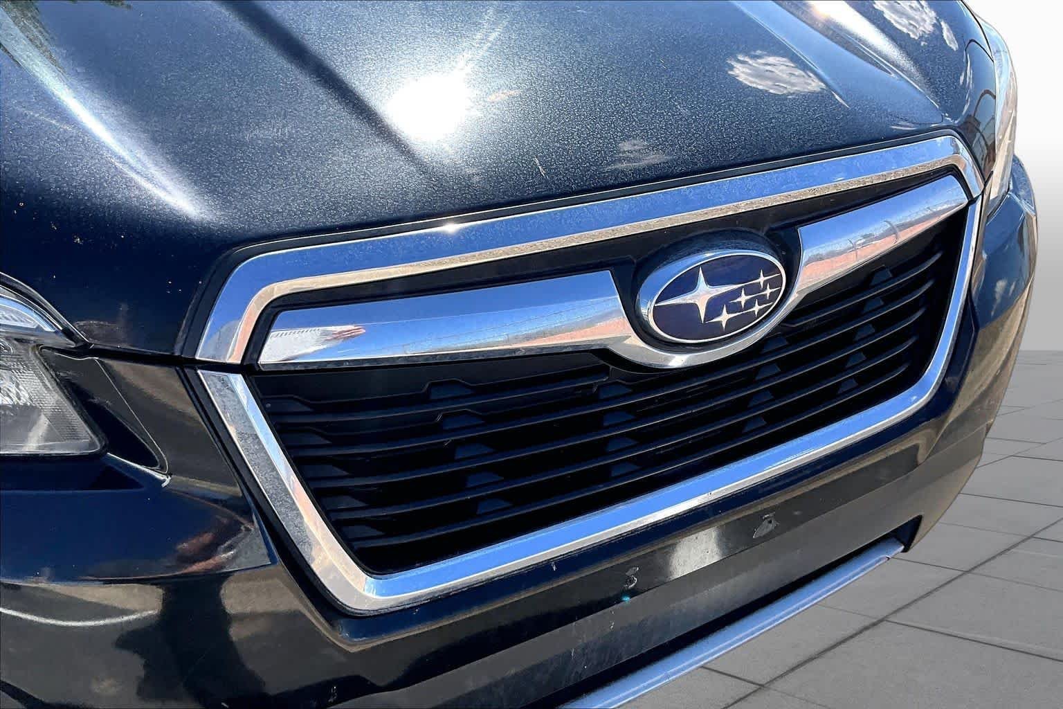 Used 2021 Crystal Black Silica Subaru Touring image 27