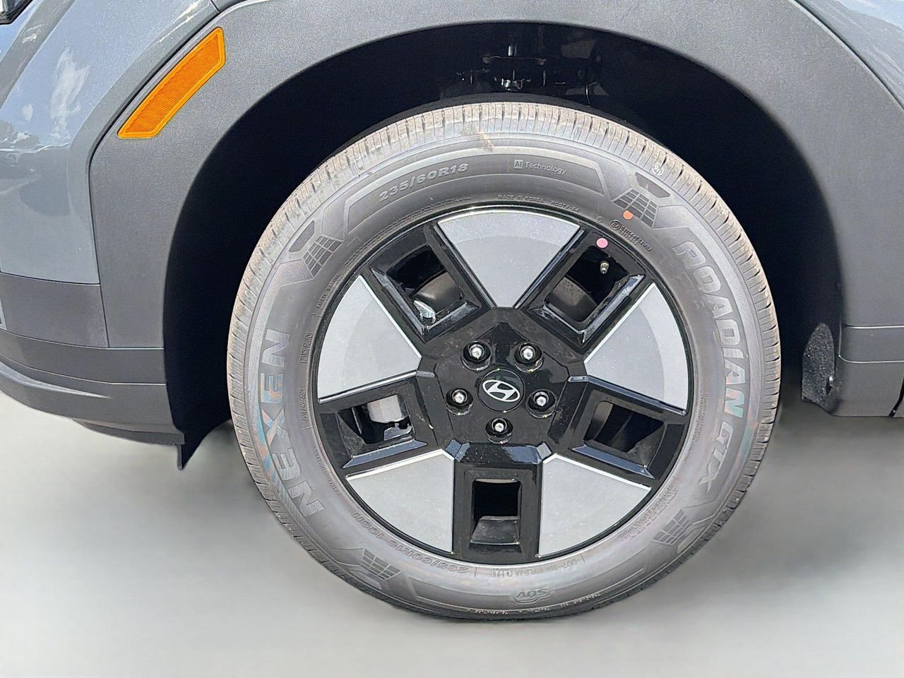 New 2026 Ecotronic Gray Hyundai SE image 38