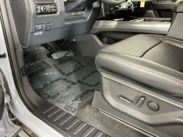 New 2026 Glacier Gray Metallic TriCoat Ford Lariat image 19