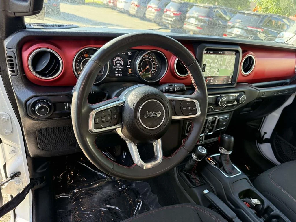 Used 2023 White Jeep Rubicon image 2