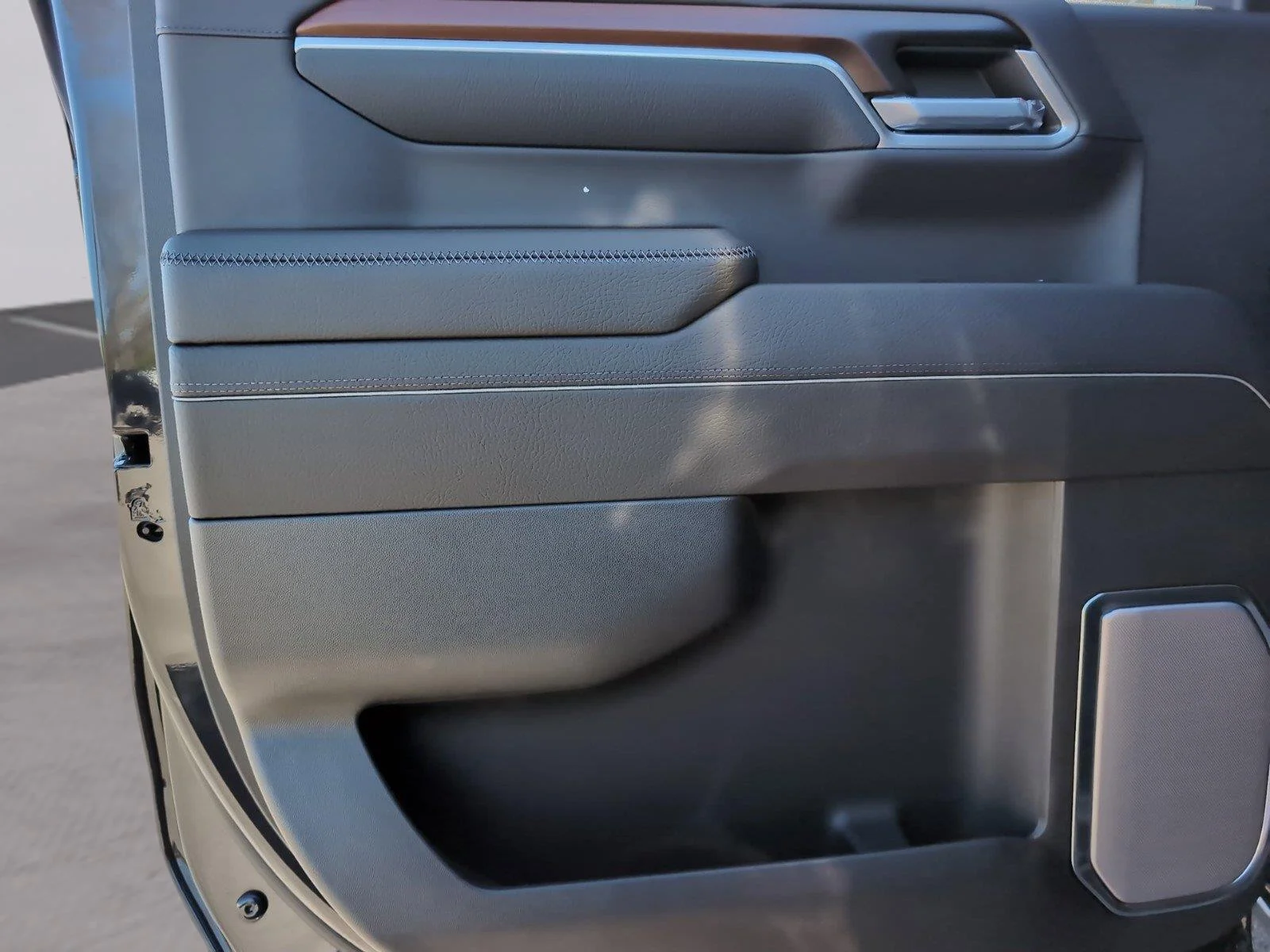 New 2026 TITANIUM RUSH METALLIC GMC Denali image 12