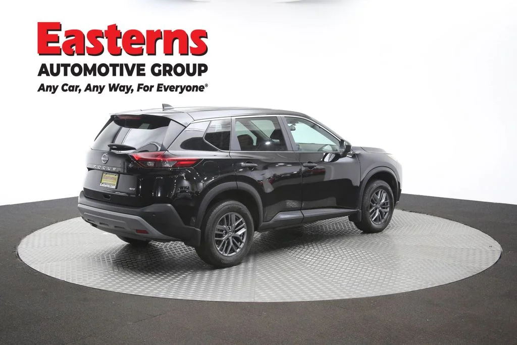 Used 2023 Black Nissan S image 40