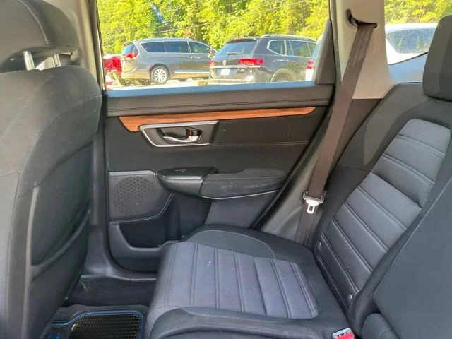 Used 2017  Honda EX image 14