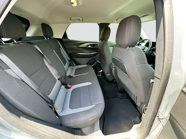 Used 2025 Gray Chevrolet LT image 24
