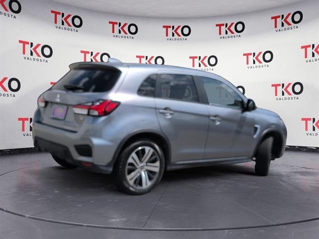 Used 2024 Mercury Gray Metallic Mitsubishi S image 4