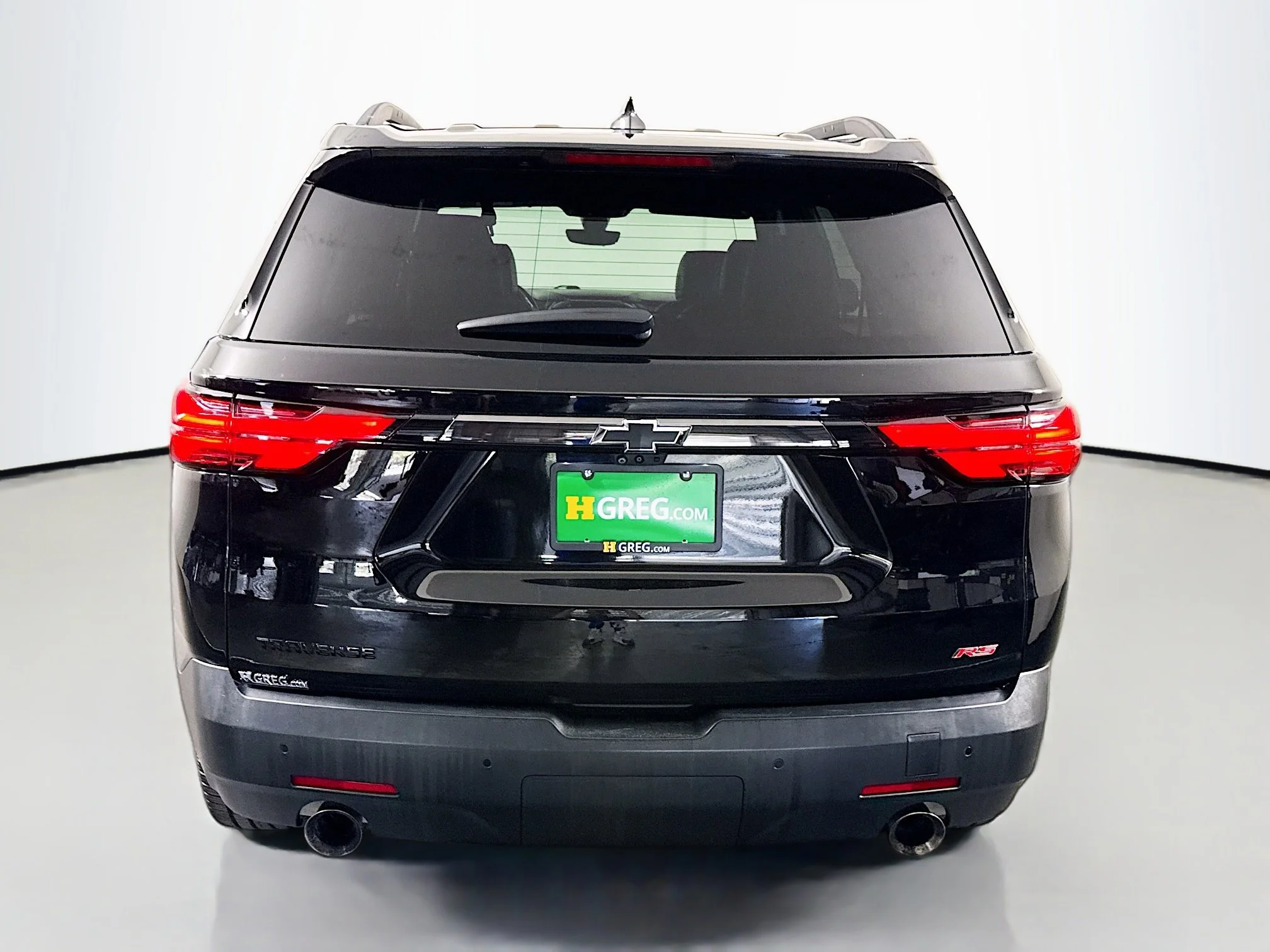 Used 2022 Mosaic Black Metallic Chevrolet RS image 6