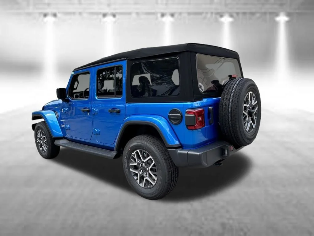 Used 2024 Blue Jeep Sahara image 5