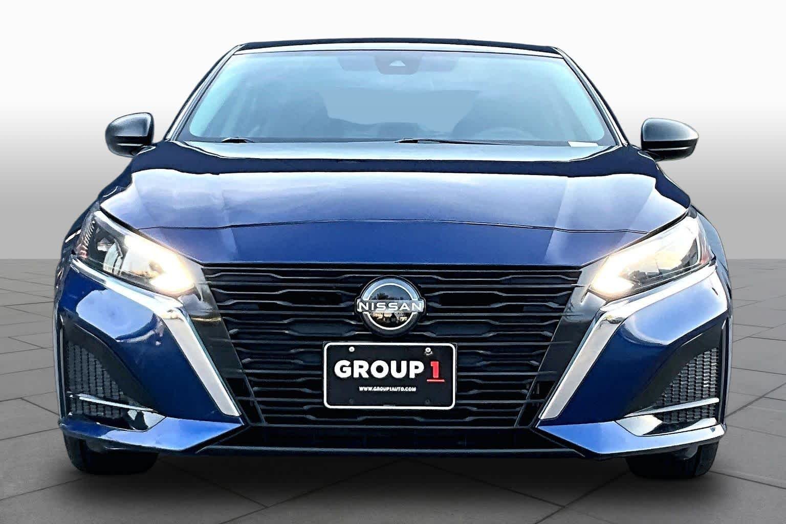 Used 2024 Deep Blue Pearl Nissan 2.5 S image 4