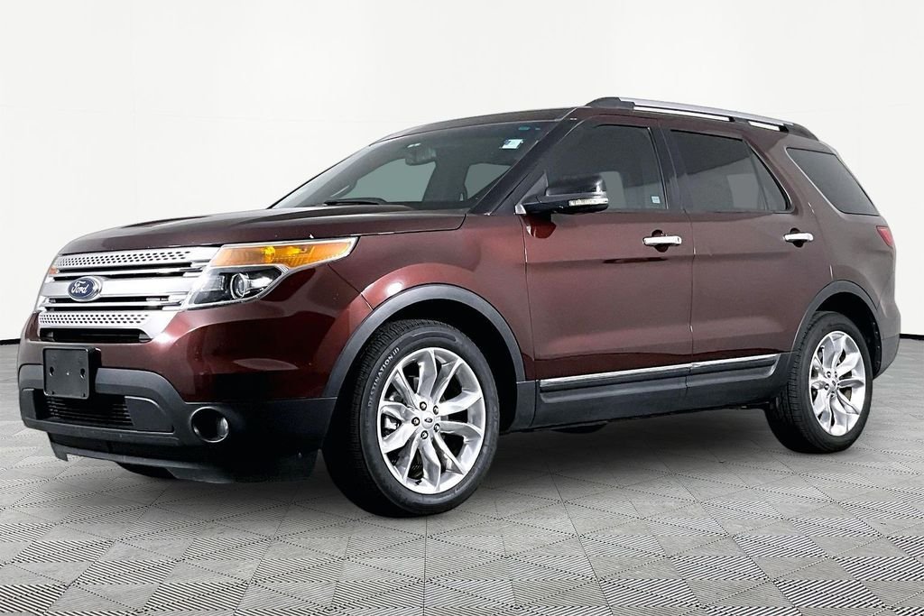 2012 Ford Explorer XLT's photo