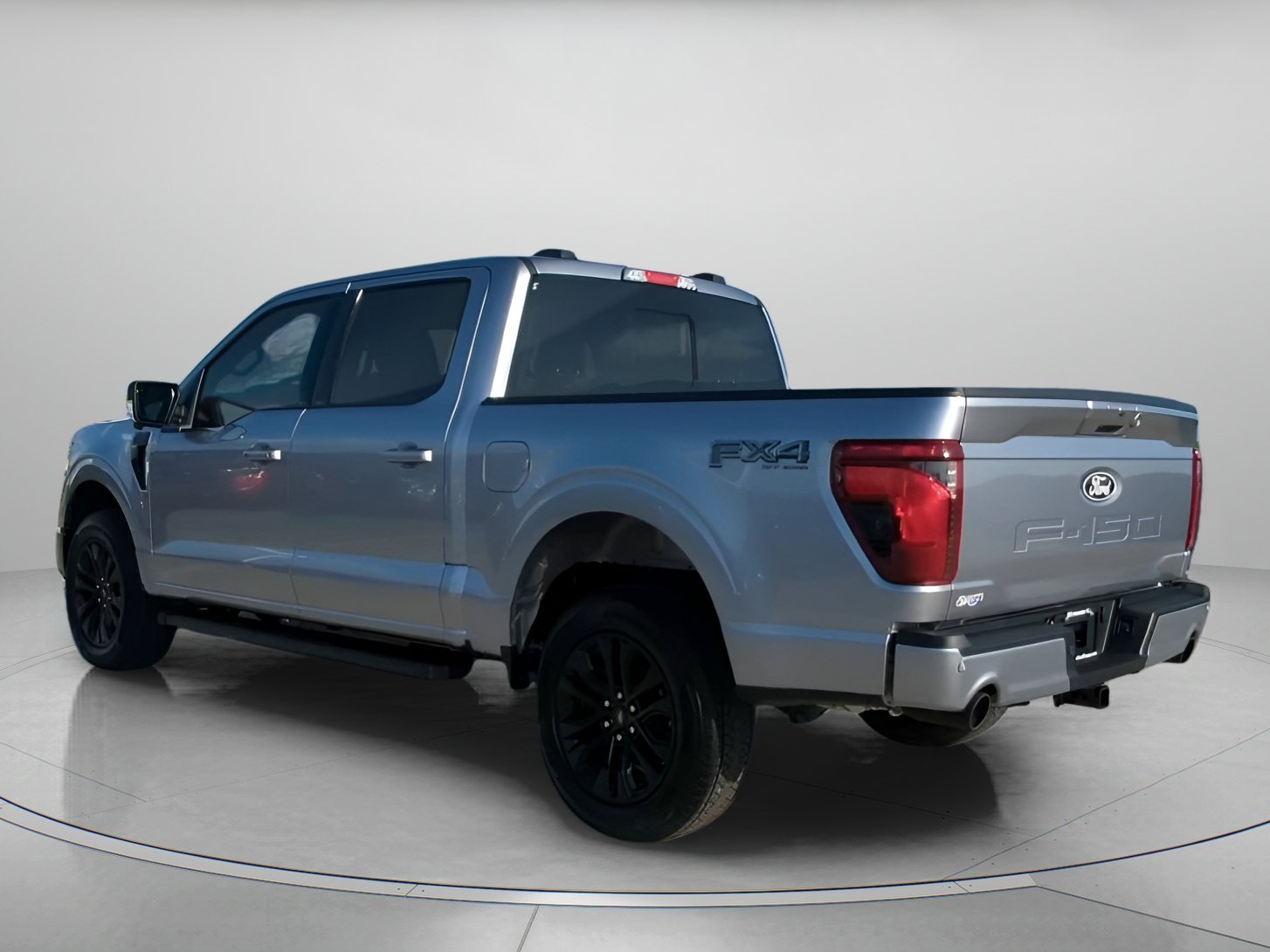 New 2026 Iconic Silver Metallic Ford XLT image 17