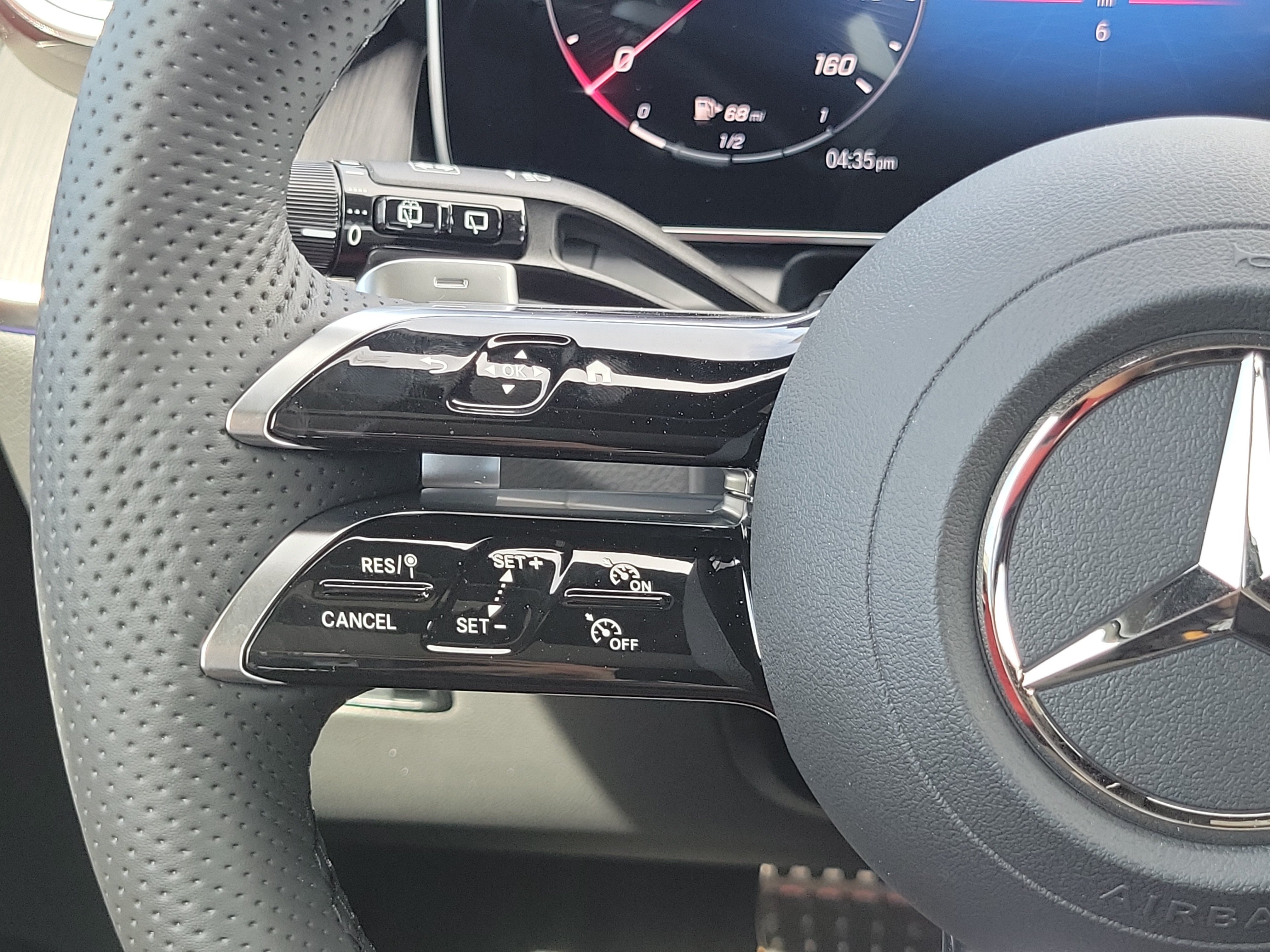 New 2026 MANUFAKTUR Alpine Grey Mercedes-Benz GLC 300 image 58