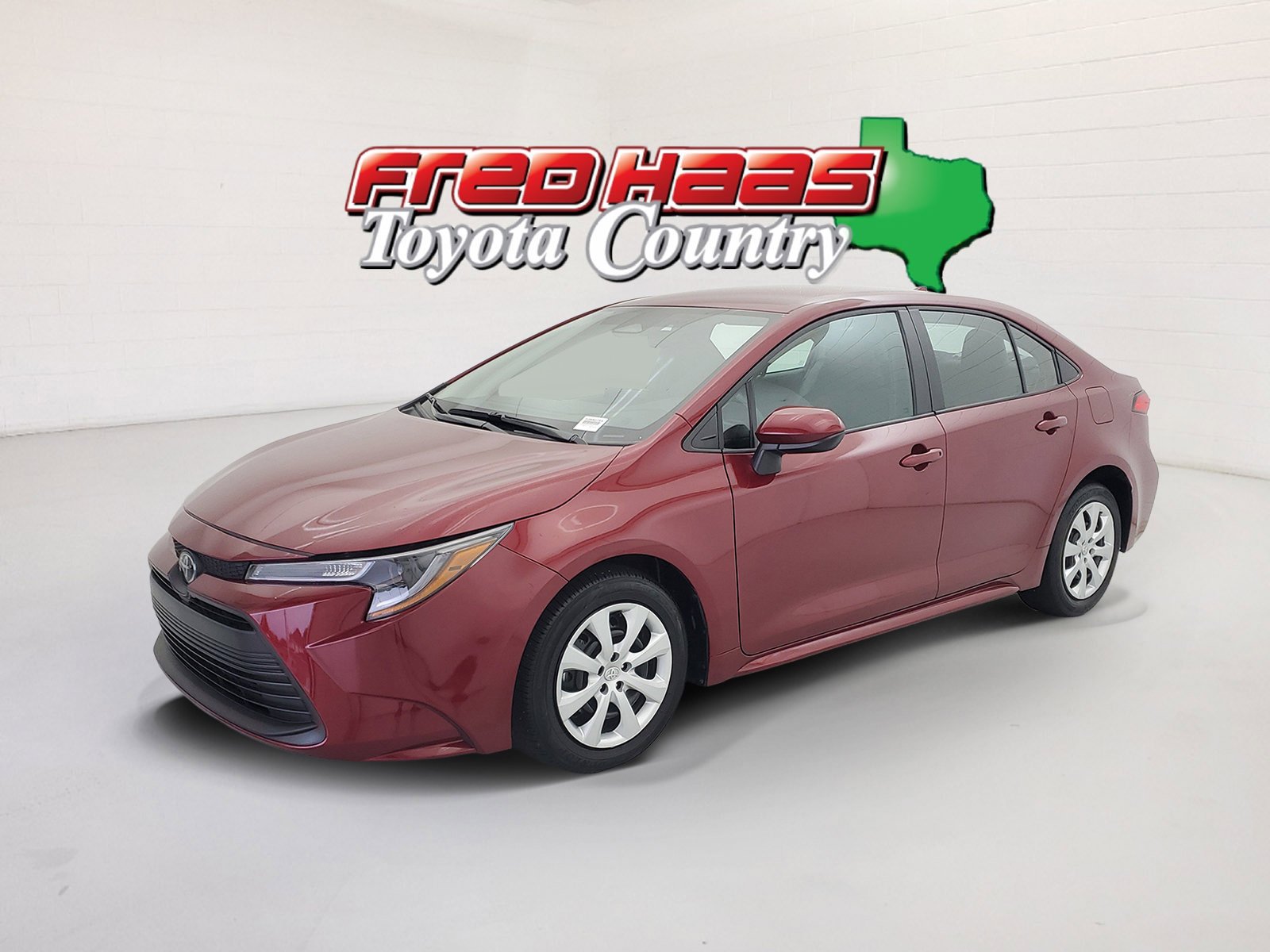 2025 Toyota Corolla LE CVT's photo