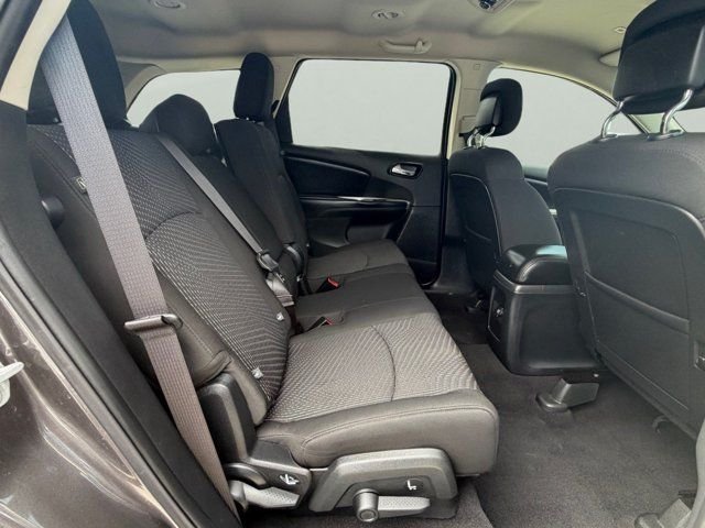 Used 2020 Gray Dodge SE image 12