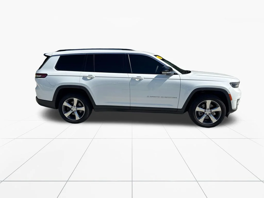 Used 2021 Bright White Clearcoat Jeep Limited image 9
