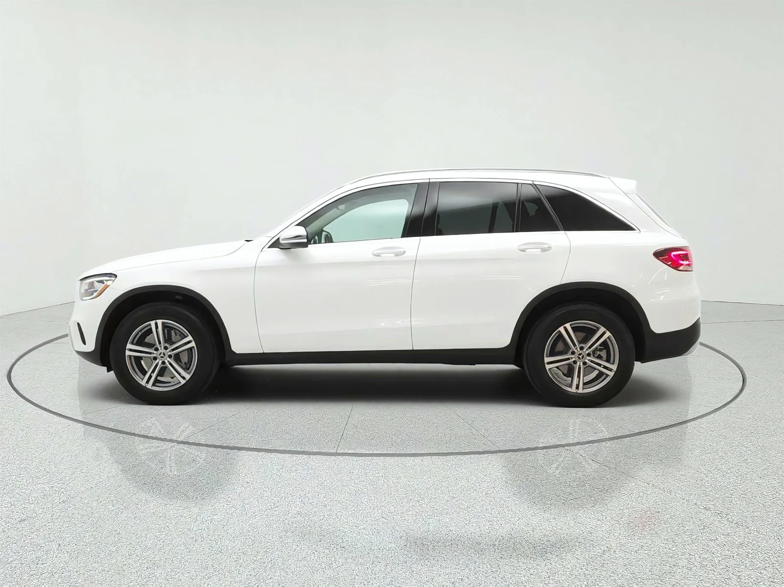 Used 2020 Polar White Mercedes-Benz GLC 300 image 8