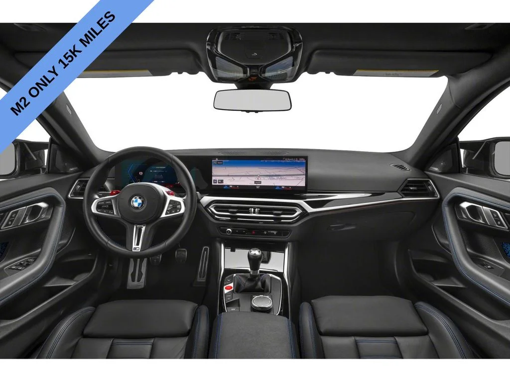 Used 2024 Alpine White BMW Base image 5