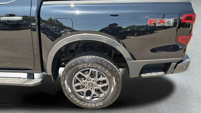 Used 2024  Ford XLT image 39