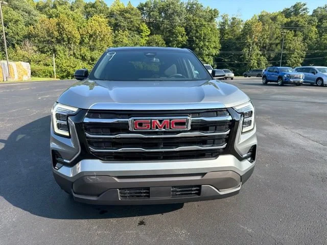 New 2027 Sterling Metallic GMC Elevation image 7