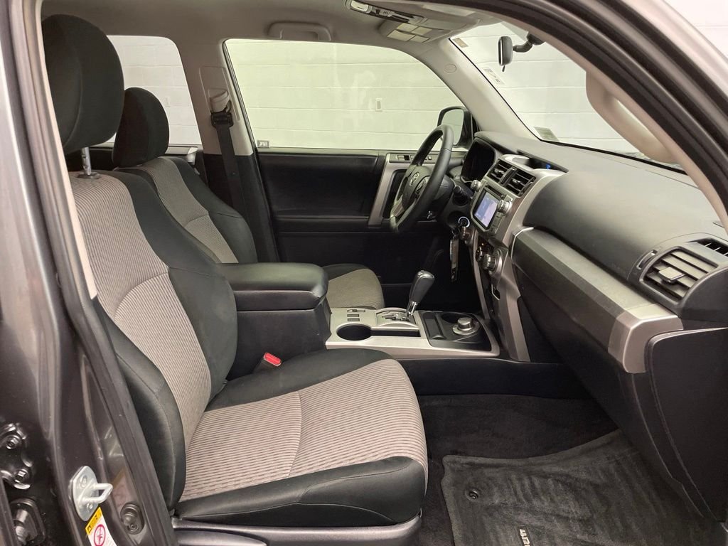 Used 2018 Gray Toyota SR5 image 25