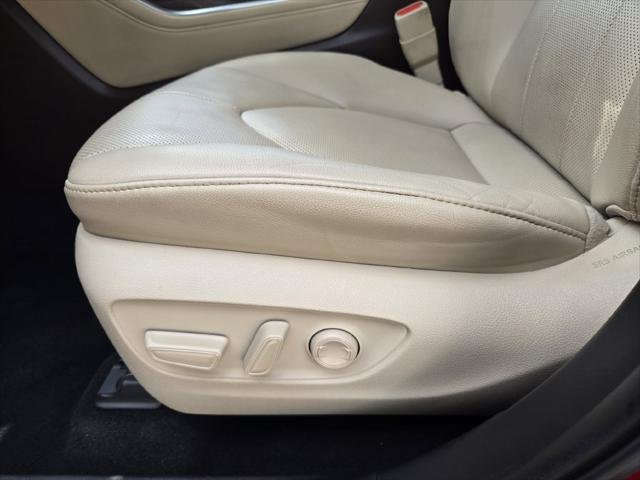 Certified Used 2021 RUBY FLARE PEARL Toyota  image 19