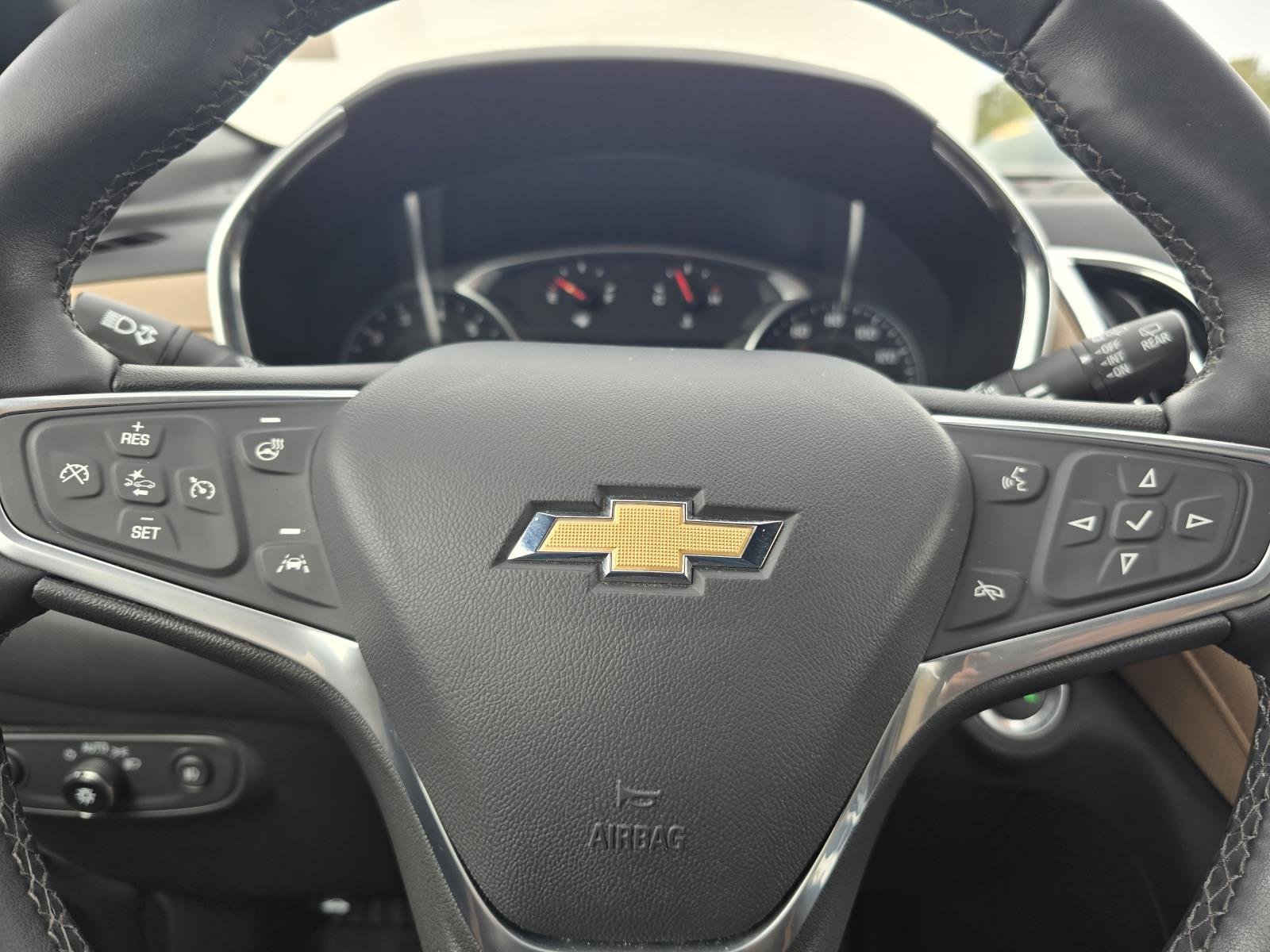 2023 Chevrolet Equinox Premier - Photo 13
