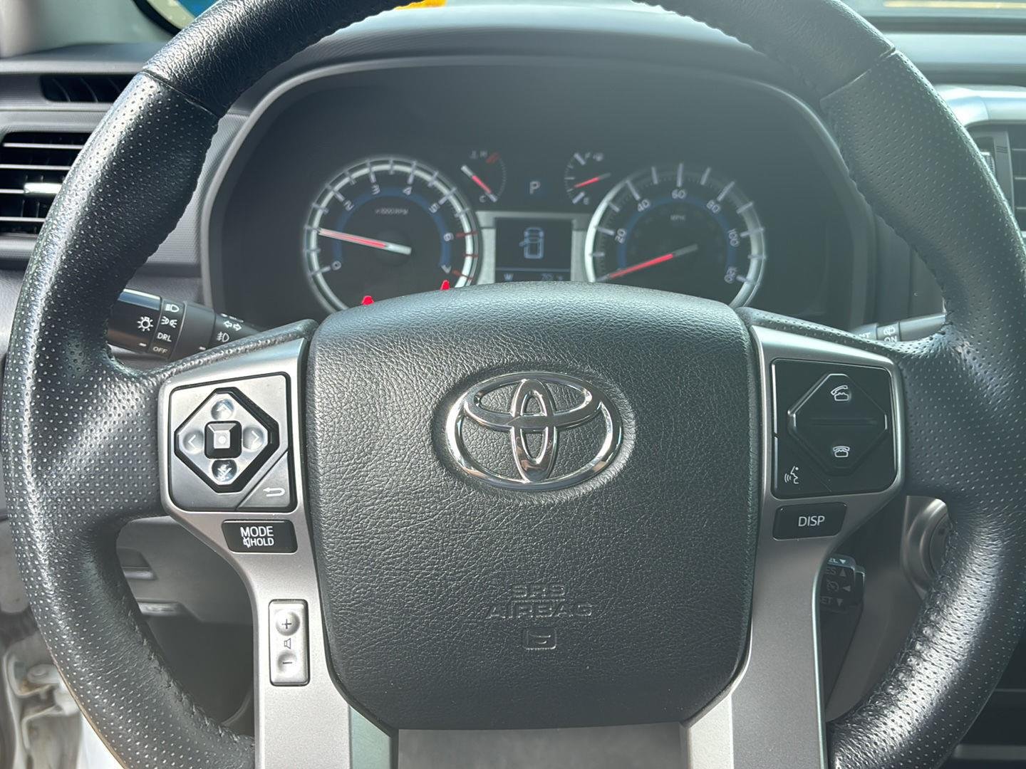 Used 2017 Super White Toyota SR5 Premium image 11