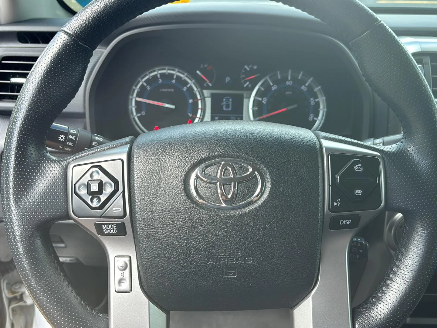 Used 2017 Super White Toyota SR5 Premium image 11