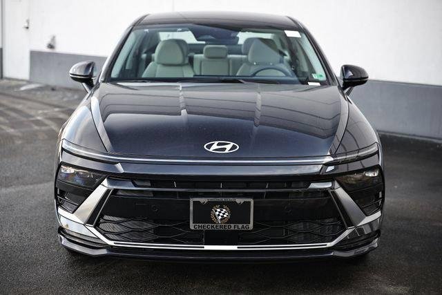 New 2026 Carbon Blue Hyundai SEL image 5