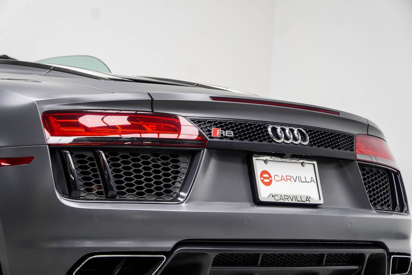 Used 2017 Green Audi 5.2 image 21