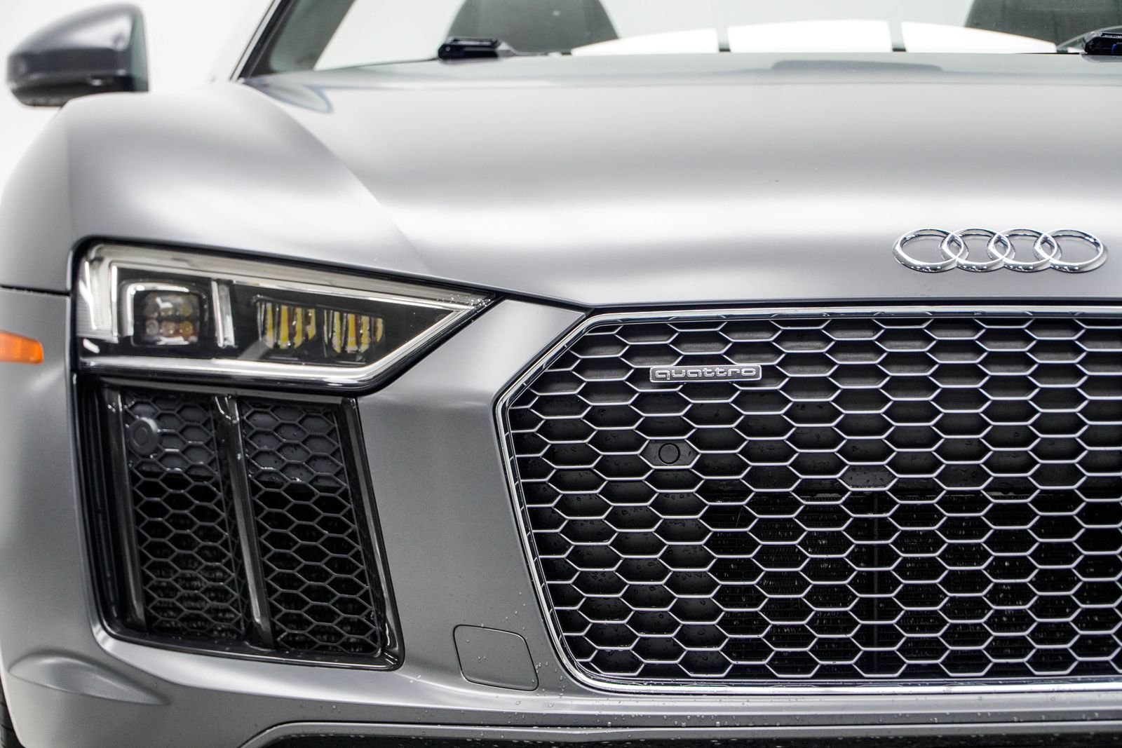 Used 2017 Green Audi 5.2 image 14