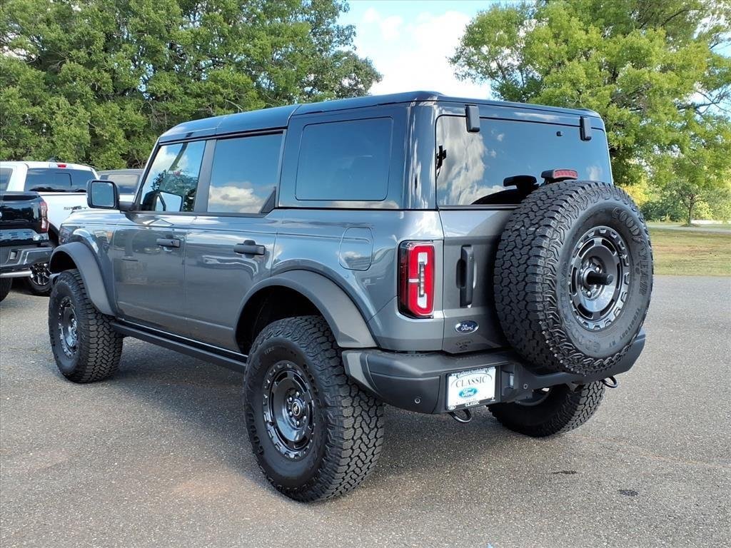 New 2025 Carbonized Gray Metallic Ford Badlands® image 17