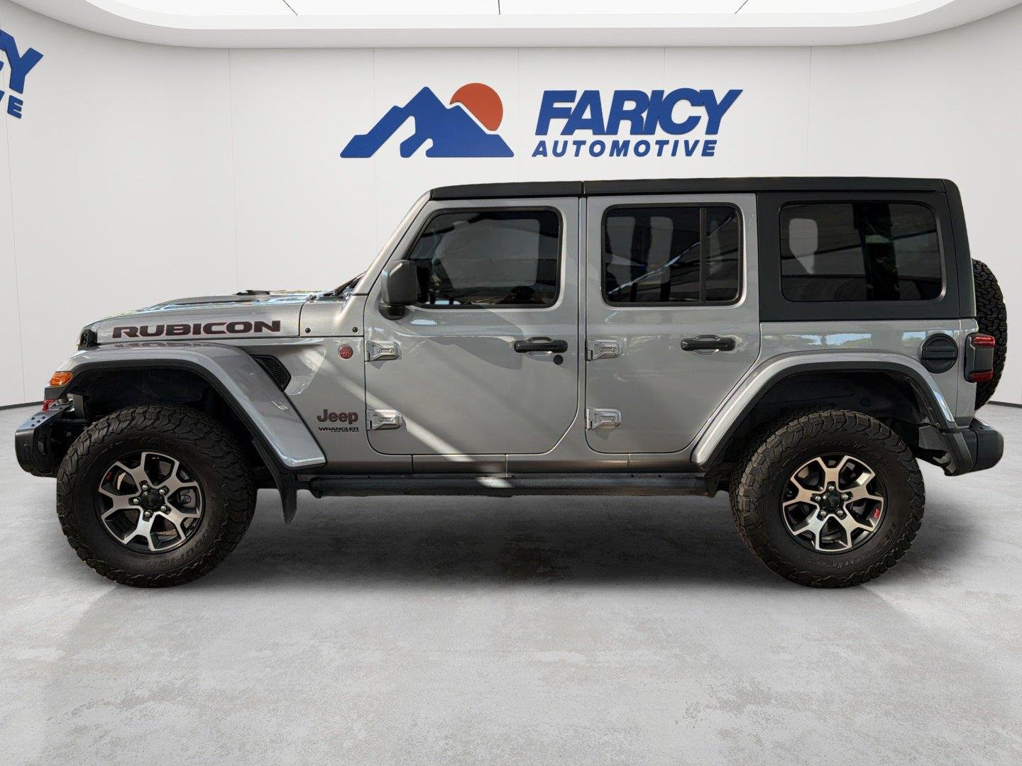 Used 2020 Billet Silver Metallic Clearcoat Jeep Rubicon image 1